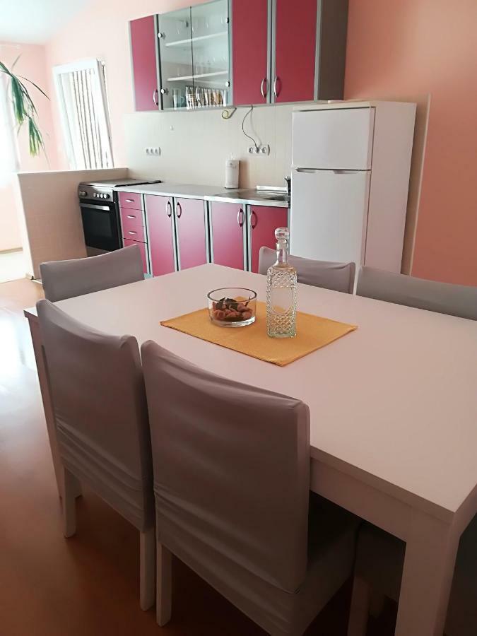 Premuda Apartman Rosanda מראה חיצוני תמונה